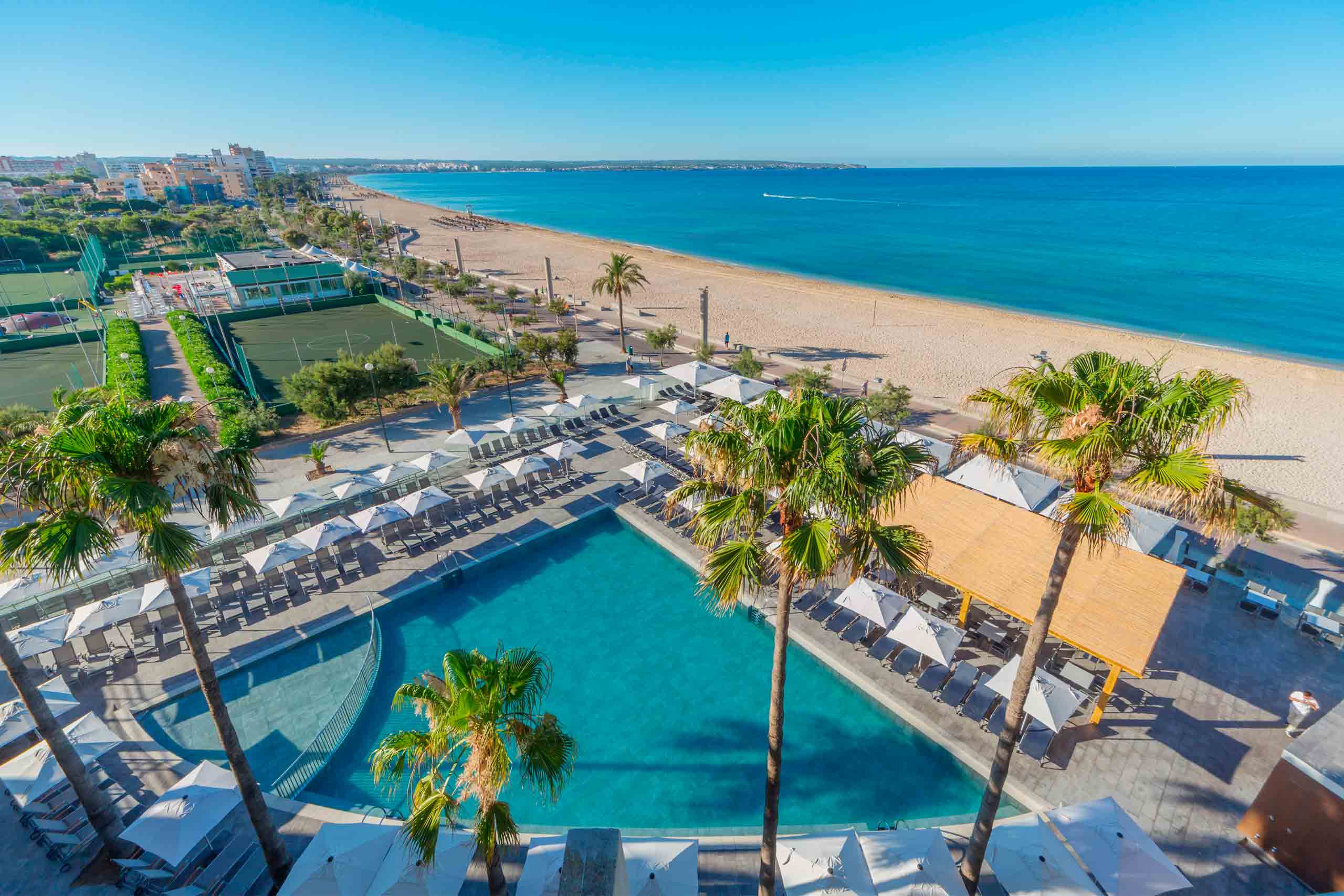 trabaje en el aparthotel fontanellas playa aparthotel fontanellas playa trabaje con nosotros