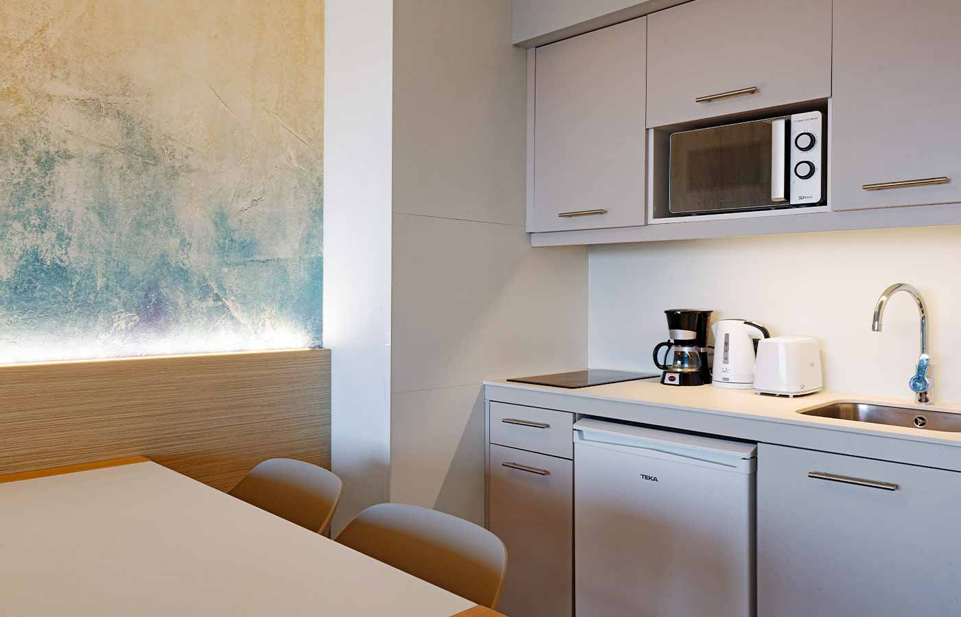 apartamento cocina aparthotel fontanellas playa apartamento cocina aparthotel fontanellas playa