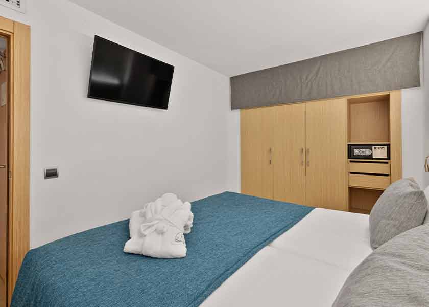 appartement superieur vue mer aparthotel fontanellas playa a playa de palma