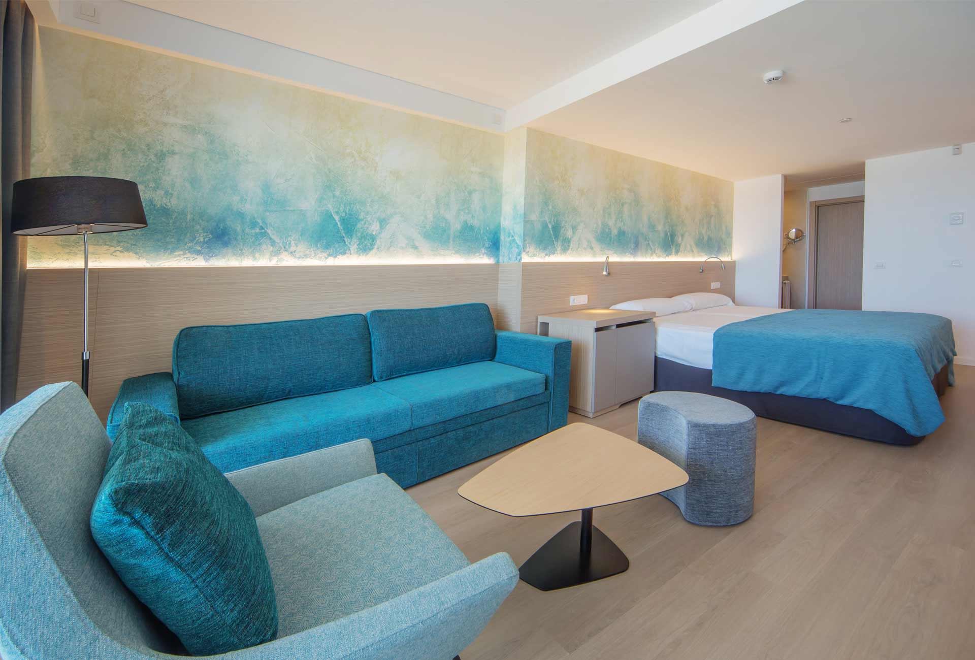 chambres aparthotel fontanellas playa en playa de palma