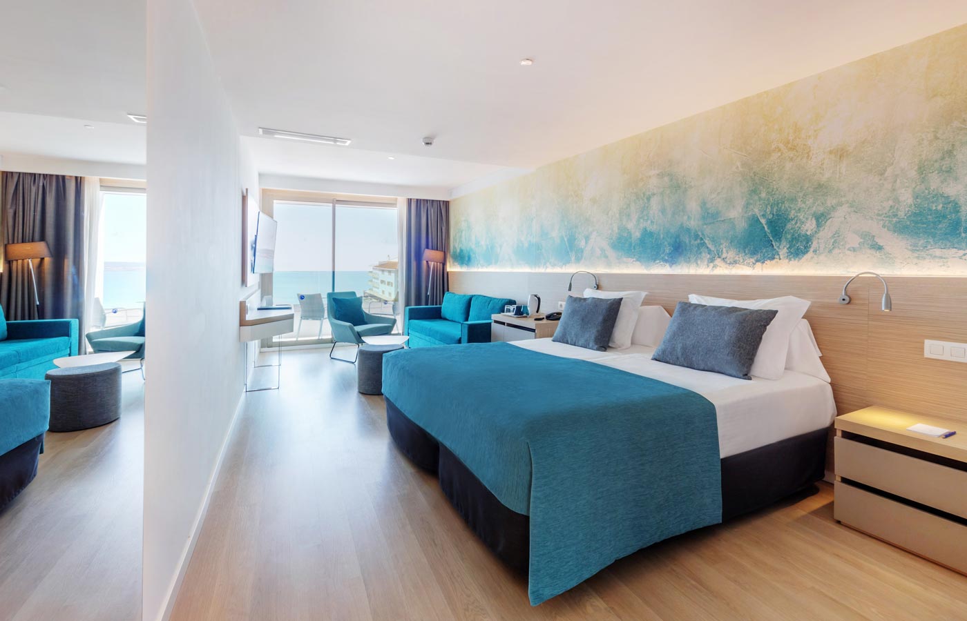 chambre superior aparthotel fontanellas playa chambre superior aparthotel fontanellas playa